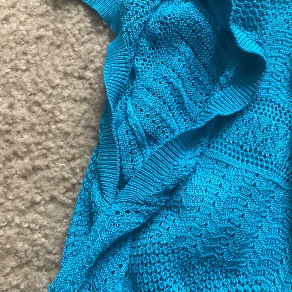 Turquoise Top - Picture 6 of 8